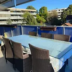 6 P - Parking - Wifi - Terrasse * Genève
